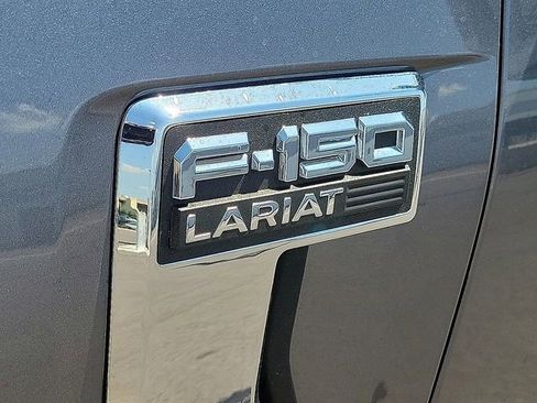 Used 2021 Ford F150 Lariat w/ Trailer Tow Package AWD/4WD image 9