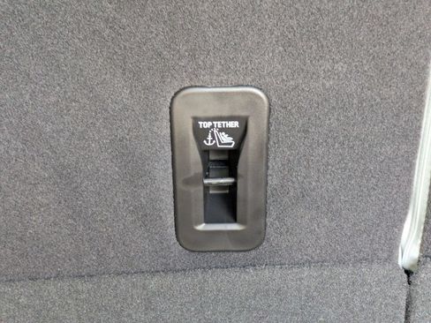 New 2026 Chevrolet Suburban Premier AWD/4WD image 34