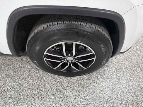 Used 2018 Jeep Grand Cherokee Trailhawk w/ Trailhawk Luxury Group AWD/4WD image 41