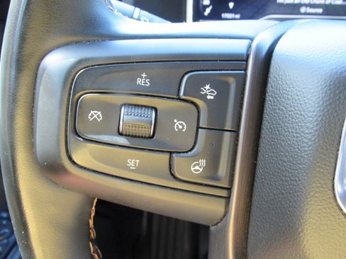 Used 2025 GMC Sierra 2500 AT4 AWD/4WD image 28