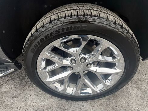 Used 2019 Cadillac Escalade Luxury image 64