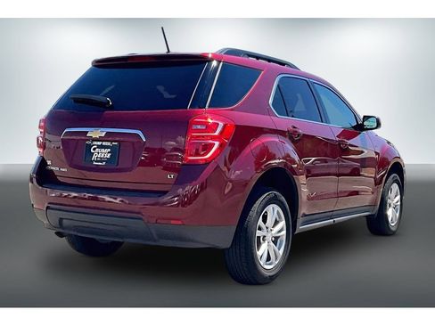 Used 2017 Chevrolet Equinox LT AWD/4WD image 6