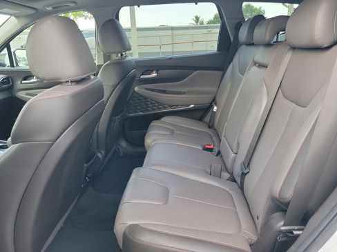 Used 2019 Hyundai Santa Fe FWD image 15