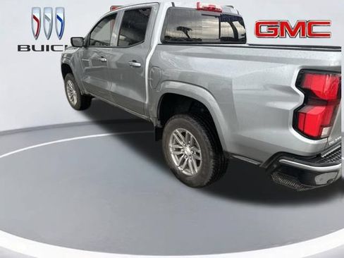 Used 2025 Chevrolet Colorado LT w/ LT Convenience Package RWD image 5