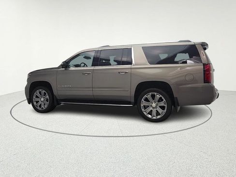 Used 2019 Chevrolet Suburban Premier w/ Max Trailering Package image 5