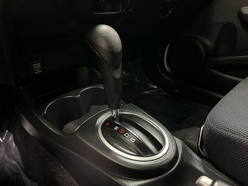 Used 2012 Honda Fit Sport image 35