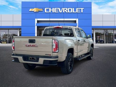 Used 2022 GMC Canyon AT4 AWD/4WD image 8
