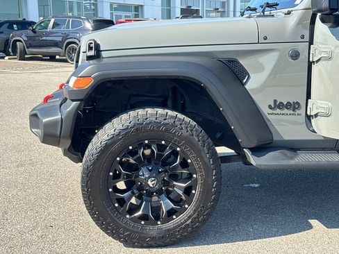 Used 2023 Jeep Wrangler Unlimited Sport AWD/4WD image 24