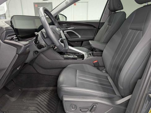 Used 2026 Audi Q5 Premium Plus AWD/4WD image 4