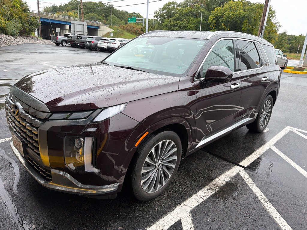 Used 2024 Hyundai Palisade Calligraphy AWD/4WD image 3