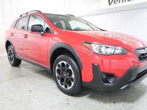 Used 2023 Subaru Crosstrek 2.0i AWD/4WD image 5