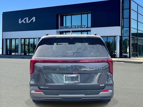 New 2026 Kia Carnival SX Prestige FWD image 5