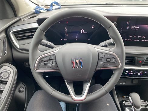 Used 2024 Buick Encore GX Avenir w/ Avenir Technology Package image 25