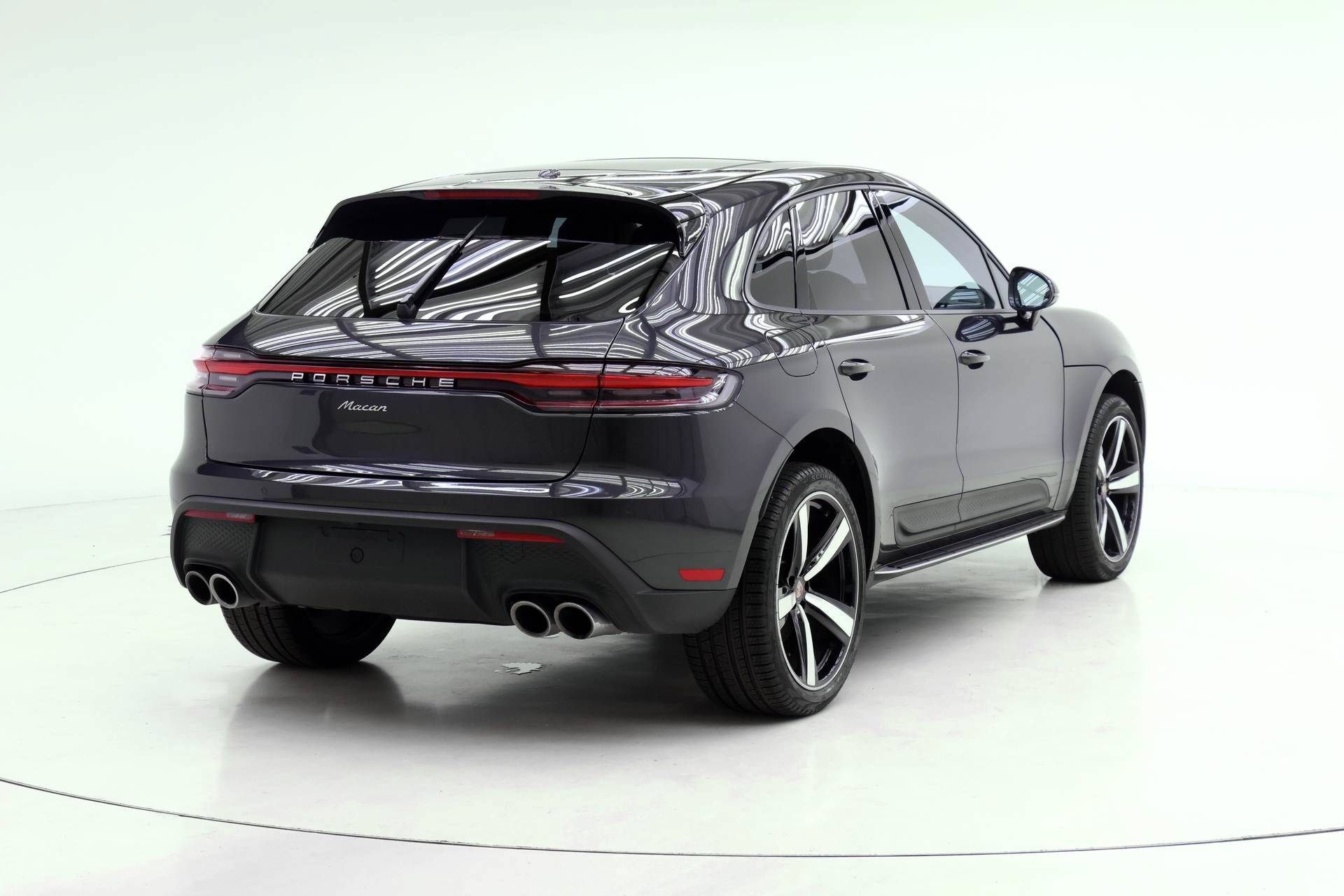 Used 2026 Porsche Macan AWD/4WD image 6