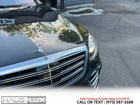 Used 2018 Mercedes-Benz S 560 4MATIC Sedan w/ AMG Line Exterior image 8