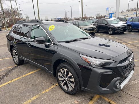 Certified 2025 Subaru Outback Limited w/ Popular Package #2 image 3