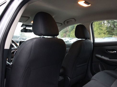 Used 2023 Nissan Sentra SV image 28