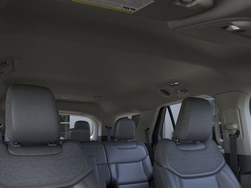 New 2026 Ford Explorer Active w/ Active Comfort Package RWD image 22