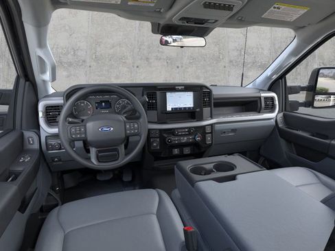 New 2026 Ford F350 XL w/ XL Chrome Package image 9