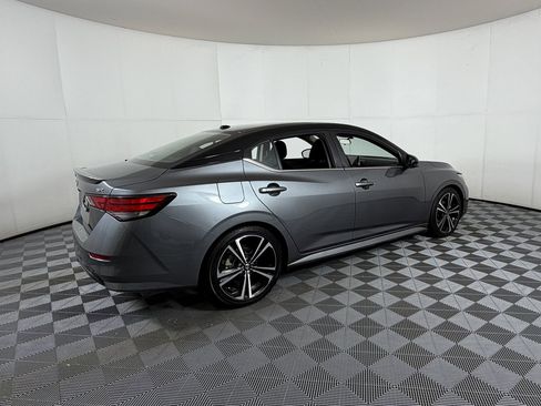 Used 2022 Nissan Sentra SR image 4