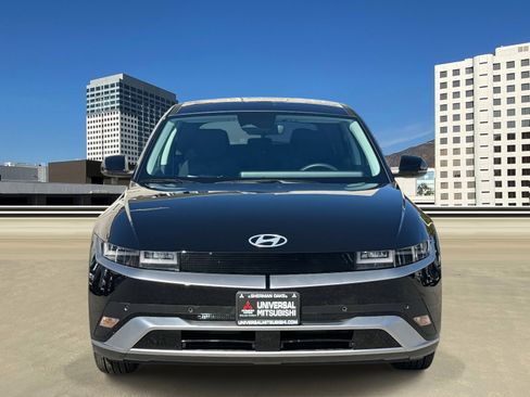 Used 2025 Hyundai Ioniq 5 SE image 2