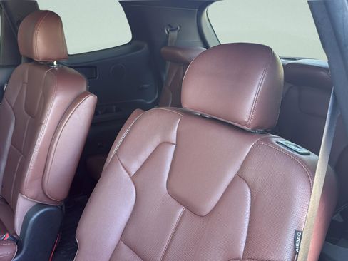 Used 2024 Kia Telluride SX FWD image 30