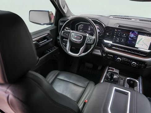 Used 2022 GMC Sierra 1500 SLT AWD/4WD image 29