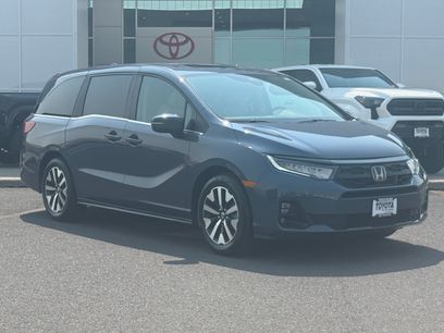 Used 2025 Honda Odyssey EX-L