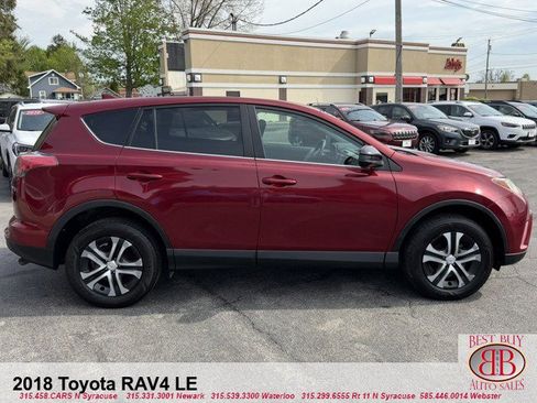 Used 2018 Toyota RAV4 LE w/ All Weather Liner Package FWD image 2