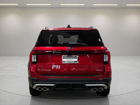 Used 2025 Ford Explorer Platinum w/ Ultimate Package AWD/4WD image 4