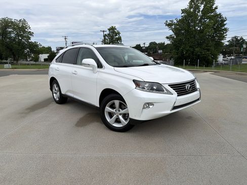 Used 2015 Lexus RX 350 FWD image 2