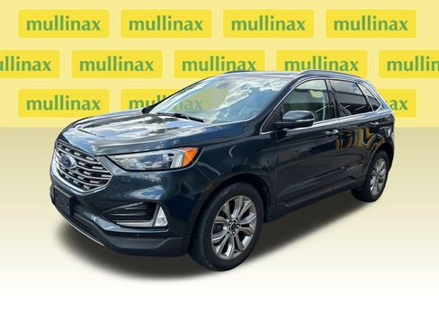 Used 2023 Ford Edge Titanium AWD/4WD image 6