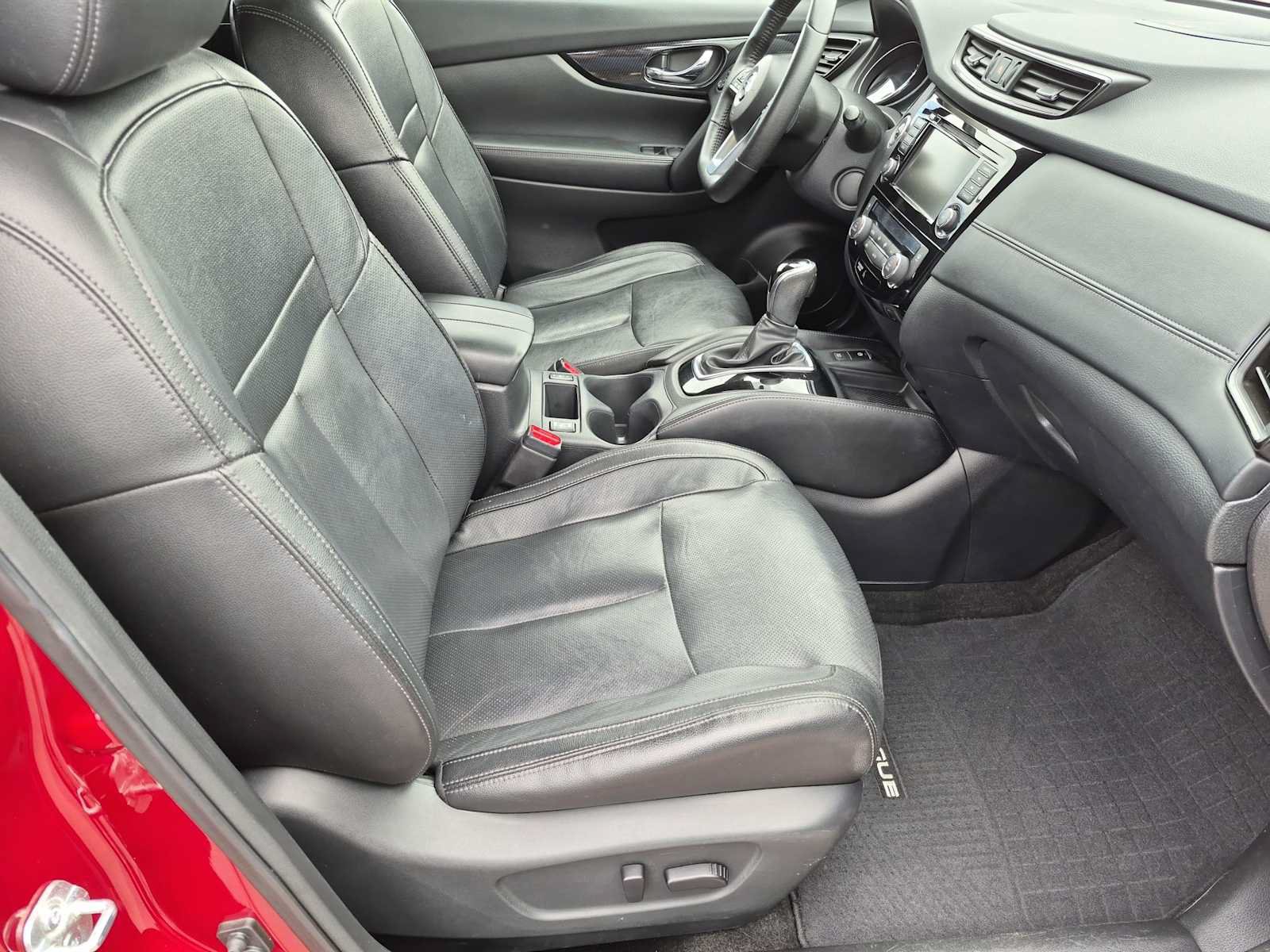 Used 2019 Nissan Rogue SL w/ Premium Package AWD/4WD image 23