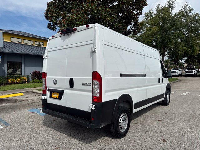 Used 2026 RAM ProMaster 2500 w/ Convenience Group FWD image 7