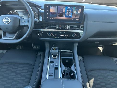 New 2026 Nissan Pathfinder SV image 3