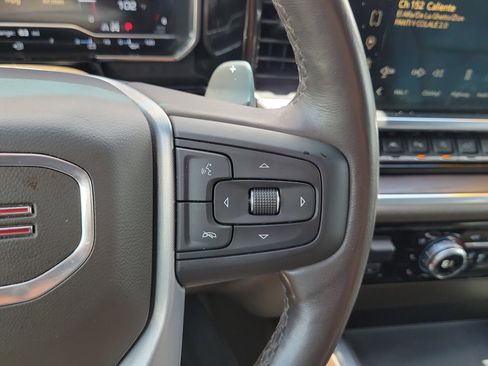 Used 2022 GMC Sierra 1500 SLT w/ SLT Premium Plus Package AWD/4WD image 24