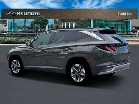 New 2026 Hyundai Tucson SEL FWD image 4
