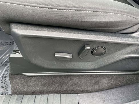 Used 2023 Ford F150 XLT w/ Equipment Group 302A High image 11