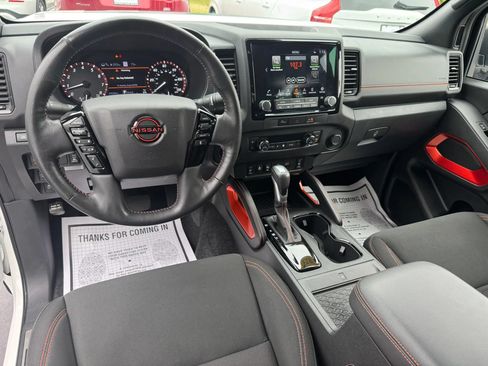 Used 2023 Nissan Frontier PRO-4X w/ Pro Convenience Package AWD/4WD image 12