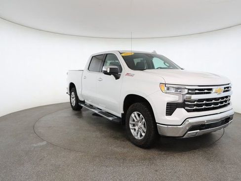 Used 2025 Chevrolet Silverado 1500 LTZ w/ Z71 Off-Road Package image 27