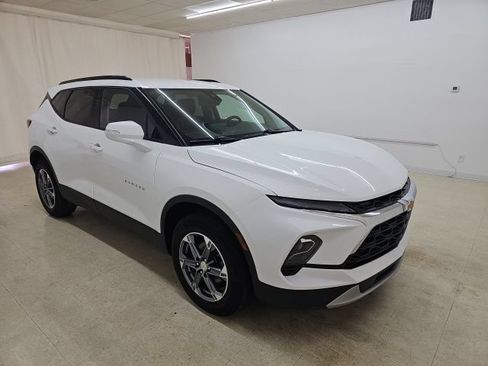 Used 2023 Chevrolet Blazer LT w/ LPO, Floor Liner Package FWD image 6