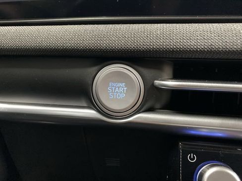 New 2026 Hyundai Tucson Limited image 23