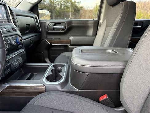 Used 2021 Chevrolet Silverado 1500 RST image 24