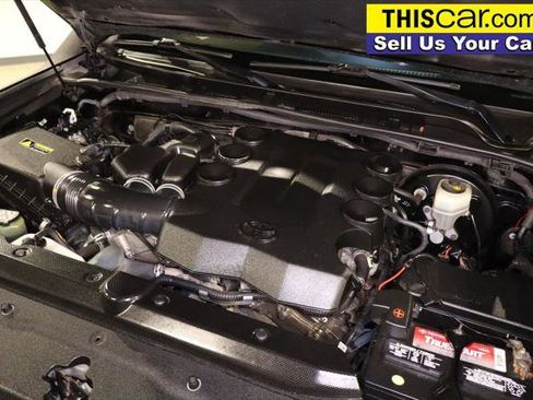 Used 2016 Toyota 4Runner SR5 image 33