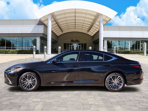 New 2025 Lexus ES 350 w/ Premium Package image 3