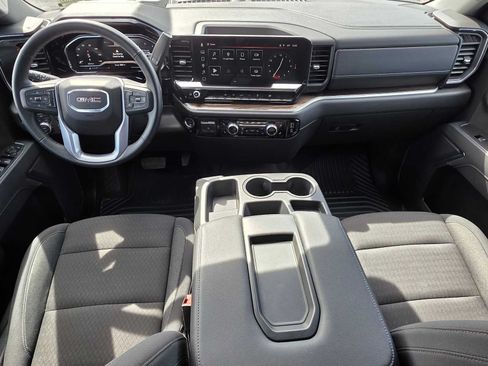 Used 2025 GMC Sierra 1500 Elevation AWD/4WD image 18