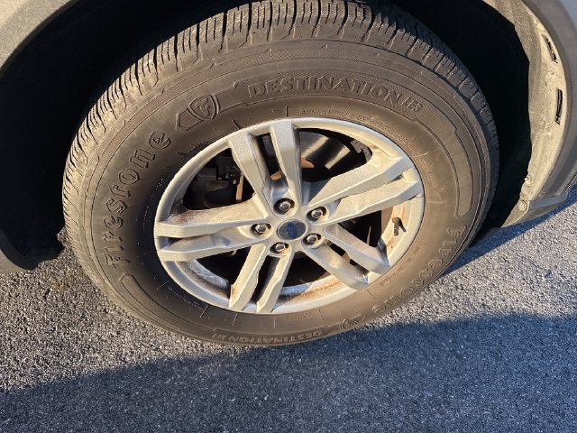 Used 2021 Ford Explorer XLT AWD/4WD image 16