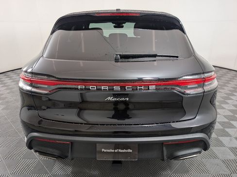 Used 2026 Porsche Macan AWD/4WD image 11