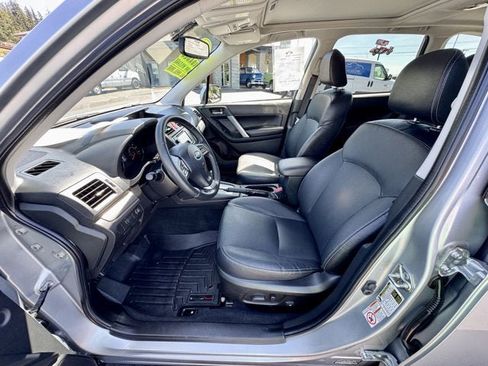Used 2014 Subaru Forester 2.5i Touring w/ Protection Package #2 AWD/4WD image 9