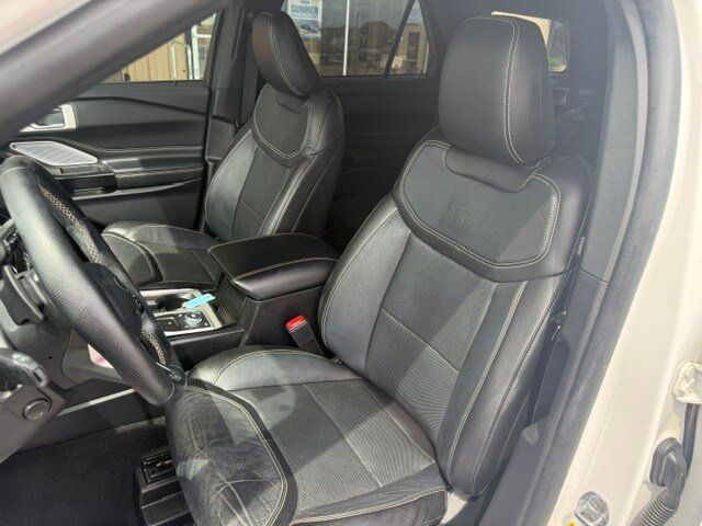 Used 2021 Ford Explorer ST w/ Equipment Group 401A AWD/4WD image 13